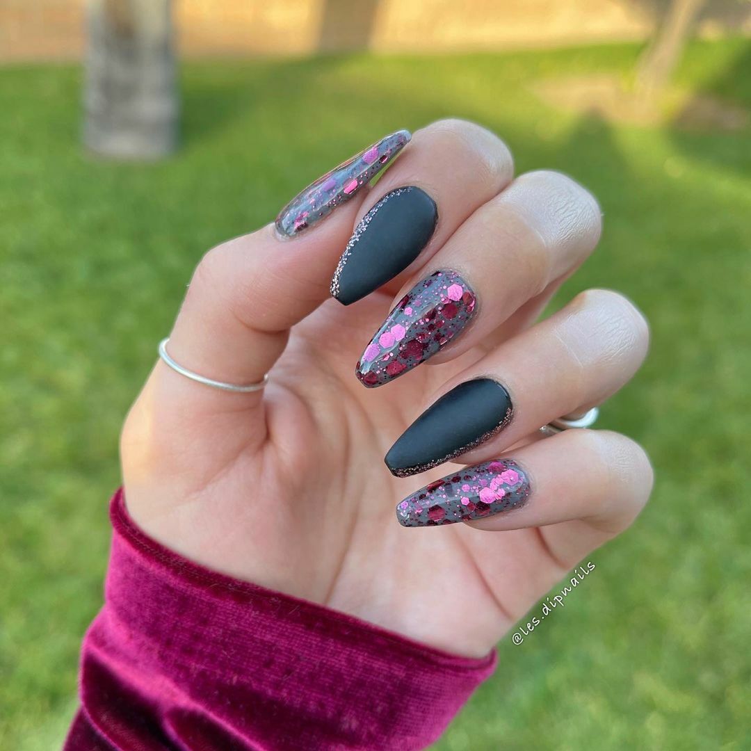 Pudră de unghii - Fabulous Black, 15g ROSSI Nails